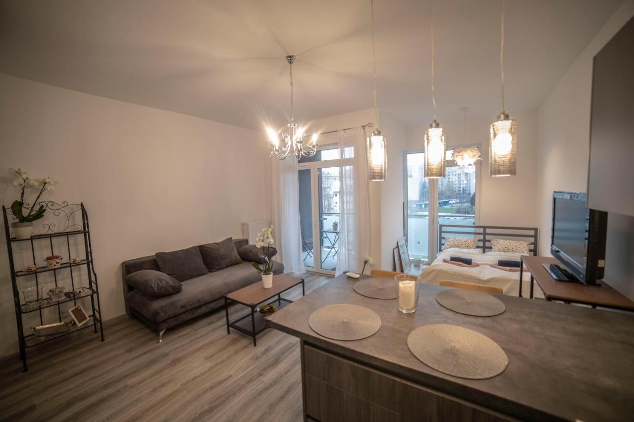Sasadpark'S New Apartment In The West Part Of Buda Βουδαπέστη Εξωτερικό φωτογραφία
